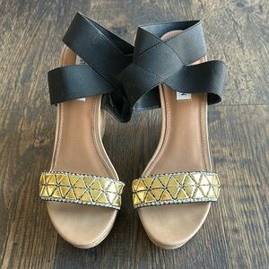 Steve Madden Black and Gold Women's Wedge Sandals